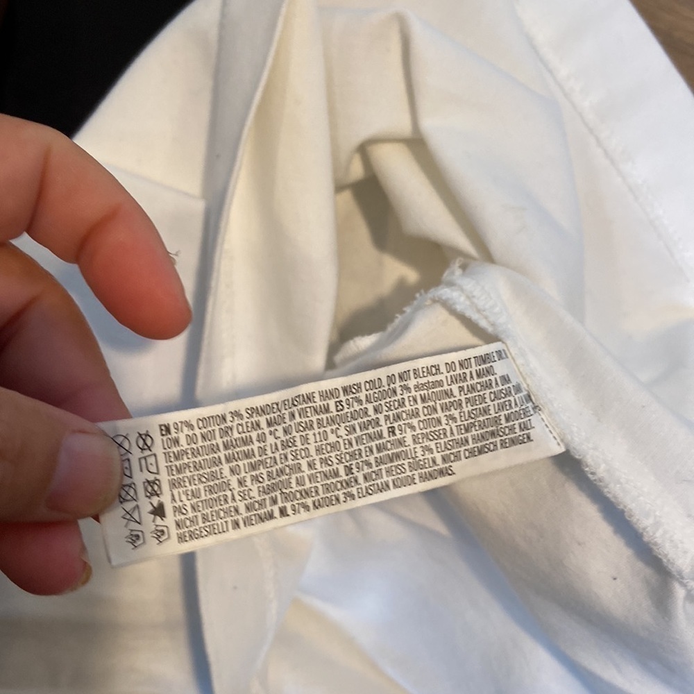Forever 21 White Jumper Side Button - Picture 11 of 11